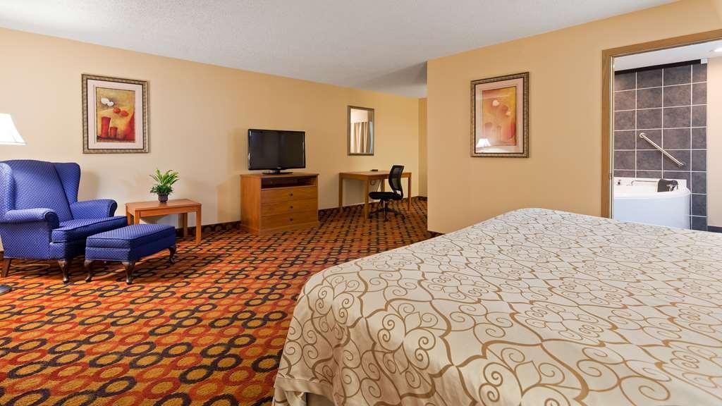 Americinn By Wyndham Appleton Downtown Екстериор снимка